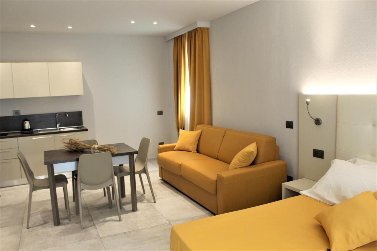 B&B Primrose Residence Hotel Rimini Exteriör bild