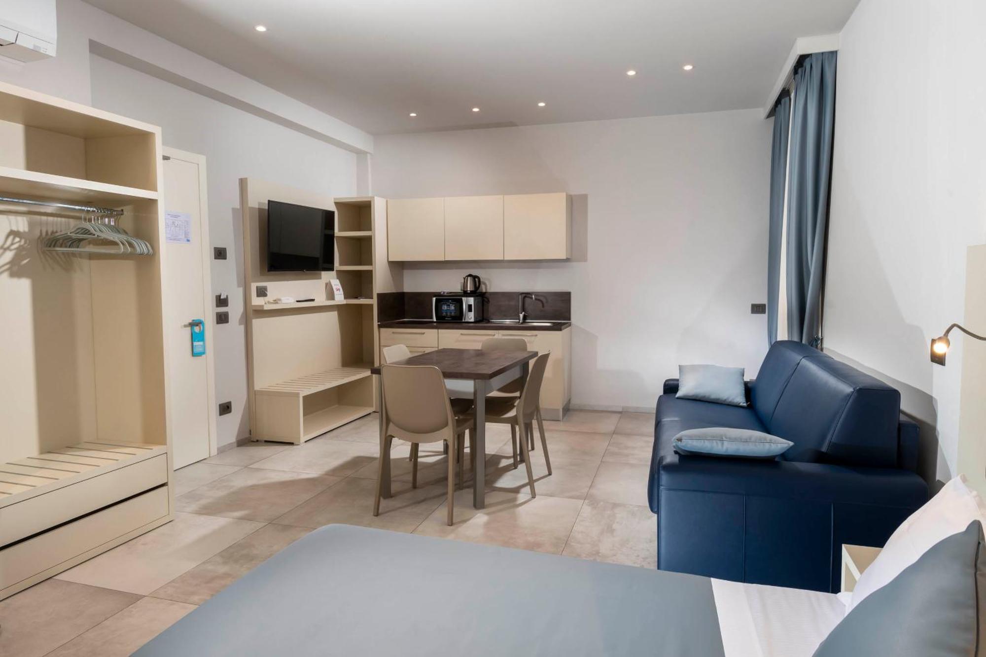 B&B Primrose Residence Hotel Rimini Exteriör bild