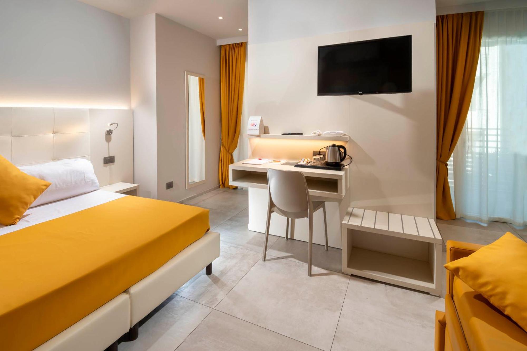 B&B Primrose Residence Hotel Rimini Exteriör bild