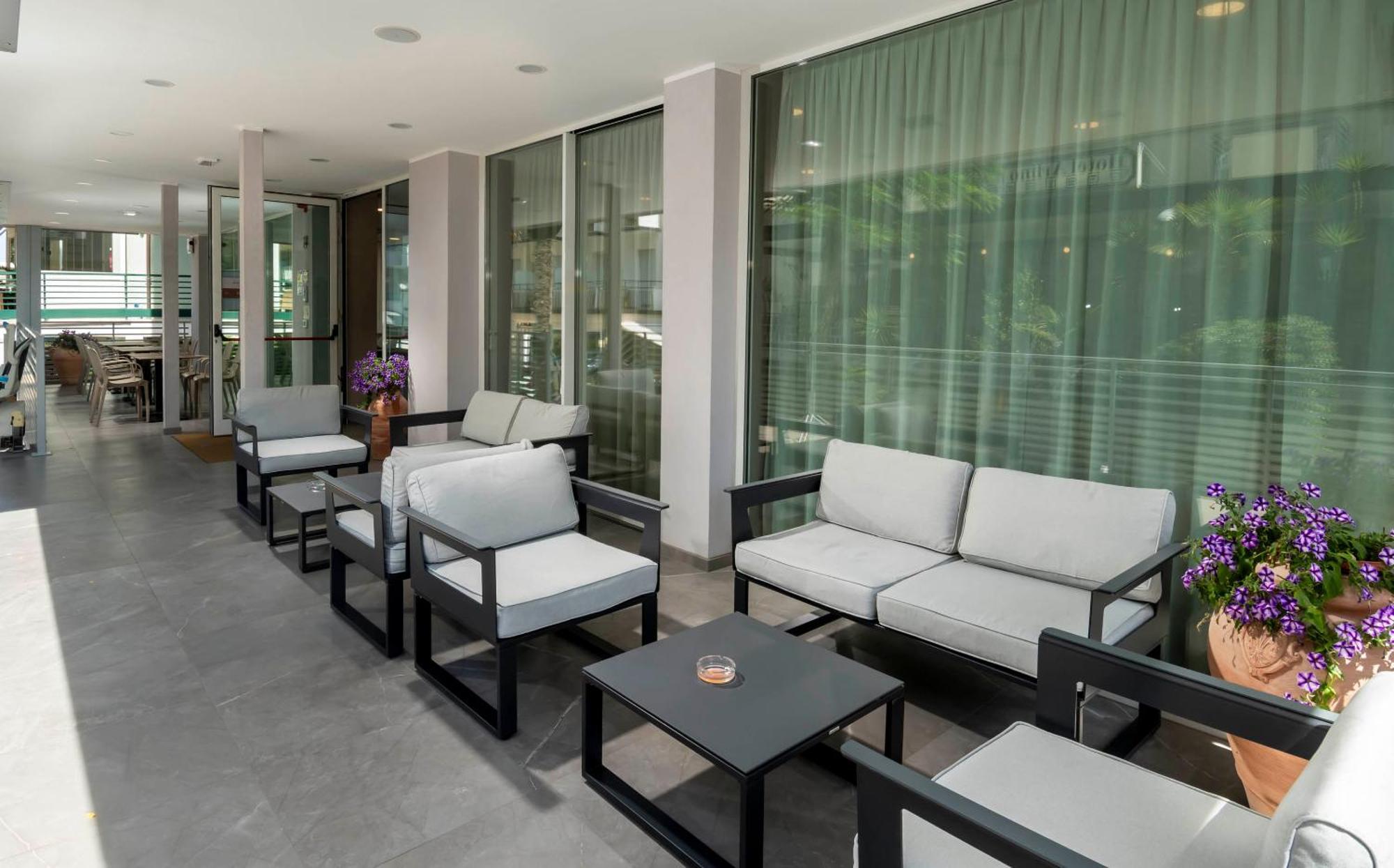 B&B Primrose Residence Hotel Rimini Exteriör bild